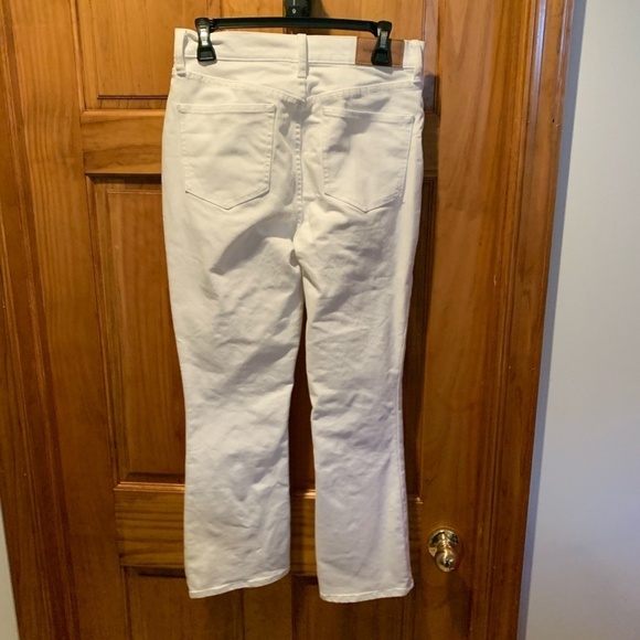 BCBGMaxAzria Women's Cropped Boot Cut Jeans White size. 27 - Picture 3 of 9